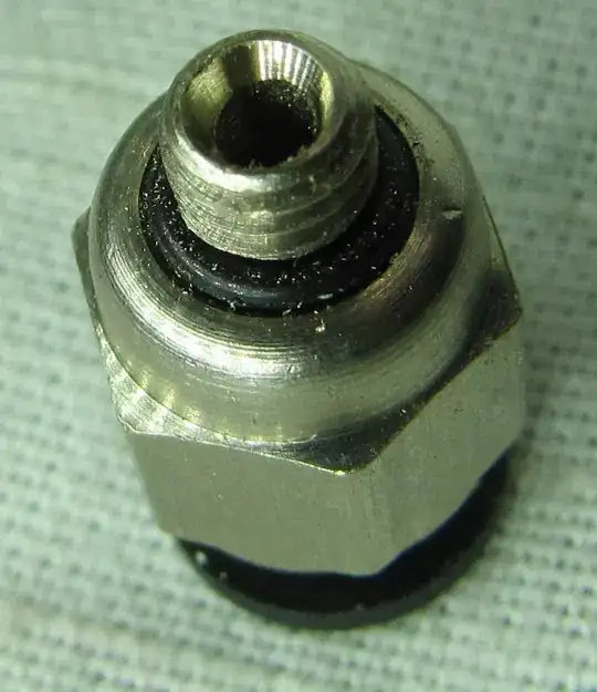 Chamfered inner hole backside of the pneumatic coupler Chamfered inner hole backside of the pneumatic coupler