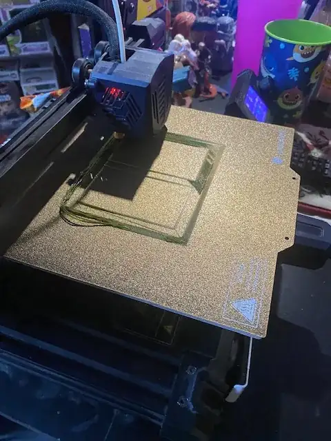 Another photo of a printed model again with a thin front edge Another photo of a printed model again with a thin front edge