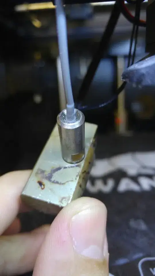 Removed hortend to show the clog