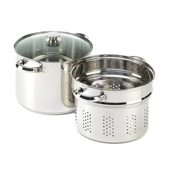 Strainer pasta cooker