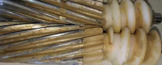 staining of juicer gears