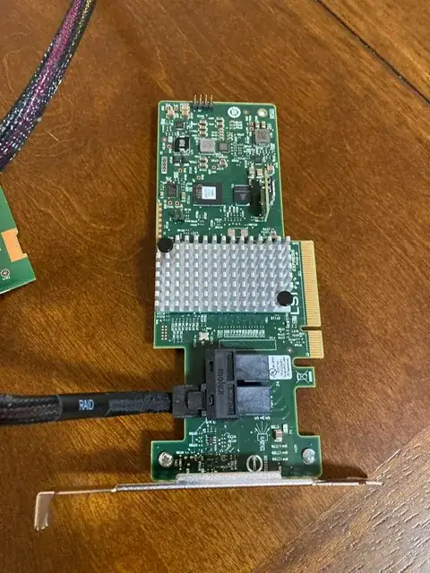 The RAID Controller PCIe Adatpter