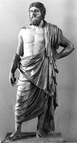 Marble statue of Zeus showing himation being worn.