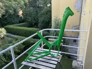 E-bike Disassembly of frame for painting (model: HNF UD1)