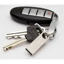Flash stick on keyring
