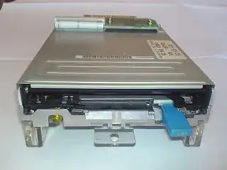 Front shot of OEM PS/2 floppy drive