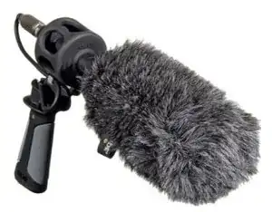 dead cat microphone windscreen