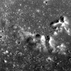 The central peak complex