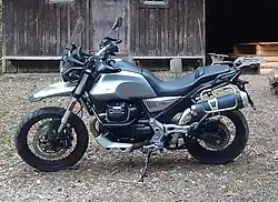 Moto Guzzi V85 TT (Piaggio)