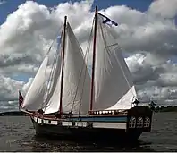 Nava „Diana” de antrenament pentru tineret, construită în Toropeț, patria amiralului P. I. Rikord,