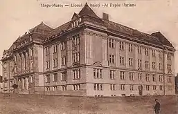 Vedere din anul 1918 a „Liceului Al. Papiu Ilarian”