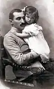 Alexandru cu fiica Eva Lucretia, pe la 1905