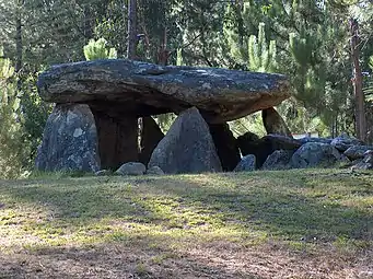 Dolmen în Couto Esteves (Portugalia)