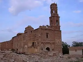 ruinele bisericii după Bătălia de la Belchite