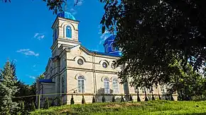 Biserica „Înălțarea Domnului” din localitate.