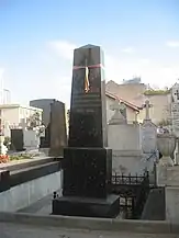 Mormântul scriitorului Zaharia Boiu