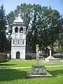 Clopotnița și crucea din 1902
