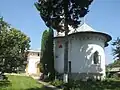 Biserica văzută dinspre sud-est
