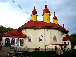 Biserica de lemn „Sfinții Arhangheli”