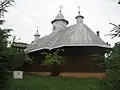 Biserica pe latura sud-estică