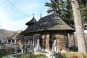 Biserica de lemn „Sfântul Dumitru” (monument istoric)