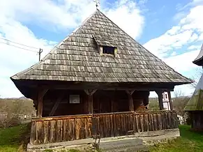 Biserica de lemn din Urisiu de Jos (monument istoric)