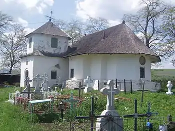 Biserica de lemn din localitate