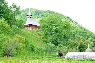 Biserica de lemn „Cuvioasa Paraschiva"