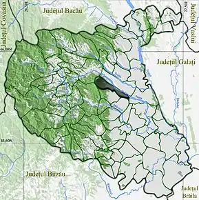 Amplasarea în cadrul județului