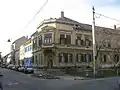 Casa aflată la intersecția străzii Tipografilor cu Piața Schiller