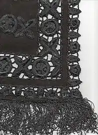 3. Cătrință "săliștenească" cu colțișori, "rotițe" și ciucuri(față)