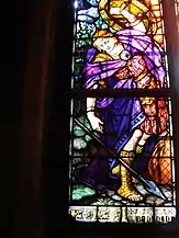 Vitraliu: soldat roman (detaliu din reprezentarea Învierii)