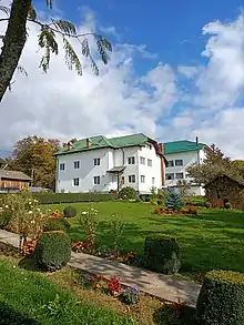 Chiliile mănăstirii Slănic