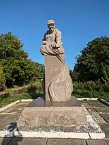Monumentulul lui Nicolae Gribov din localitate, în cinstea căruia a avut loc redenumirea satului.