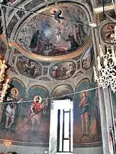 Absida sudică a naosului