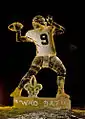 „Cool Brees”: Reprezentarea lui Drew Brees (2,7 m), quarterback la New Orleans Saints, în 2010, la World Ice Art Championships
