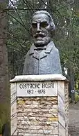 Bustul lui Costache Negri din parcul oraşului Vatra Dornei