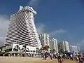 Hotelul Crowne Plaza din Acapulco (110 m), inaugurat în 1982