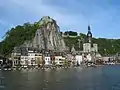 Râul Meuse, Colegiul Notre-Dame la Dinant.