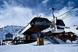 Secțiunea I: stația Azau (2.180 m)