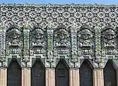 Arhitectura neomayașă - Detaliu al Teatrului Mayaș din Los Angeles (SUA), deschis pe 15 august 1927, de Stiles O. Clements