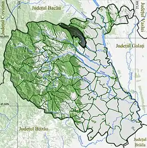 Amplasarea în cadrul județului