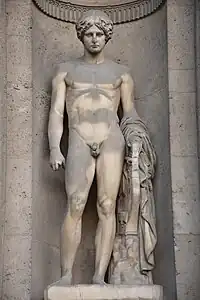 Orfeu (1854), Paris, Palatul Luvru, Cour carrée.