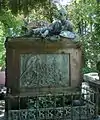Mormântul lui Téodore Géricault în cimitirul Père-Lachaise din Paris. Piatra funerară realizată de Antoine Étex în 1840