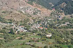 Saltul Grabova văzut dinspre Shkembi Kopacit