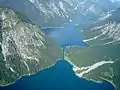 Lacul Heiterwang (în faţă) şi Plansee cu canalul de legătură, vedere aeriană de la sud-vest