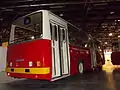 Autobuz Ikarus 260 ca și cele folosite în Baia Mare.