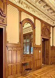 Interior cu lambriuri