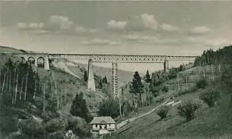 Caracău: reconstruit (aici în 1943)