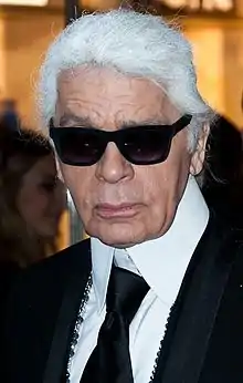 19 februarie: Karl Lagerfeld, designer vestimentar, designer, fotograf și costumier german